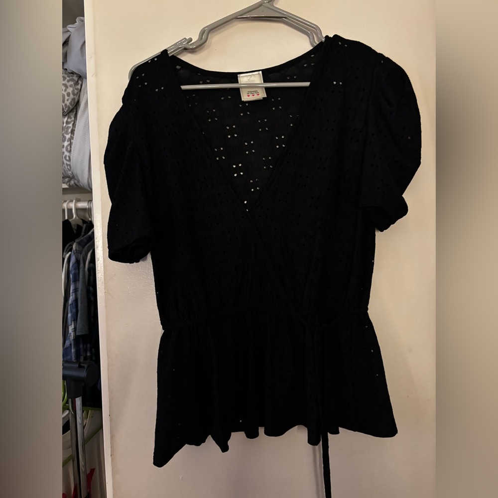 Black Puff Sleeve Ruffled Peplum Blouse